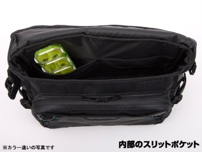 画像2: ダイワ(DAIWA)☆エメラルダス タクティカル ショルダーバッグ(EMERALDAS T SHOULDER BAG) （C） グレー【全国一律送料無料】