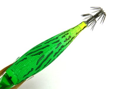 画像2: ダイワ(DAIWA)☆エメラルダス アモラスジョイント(EMERALDAS AMOROUS JOINT) 3.5号 22.5g #07 ケイムラ-蛍光キューカンバー【メール便だと送料280円】